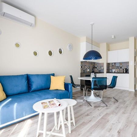 ורשה Grzybowska Residence Inter-Apartments מראה חיצוני תמונה
