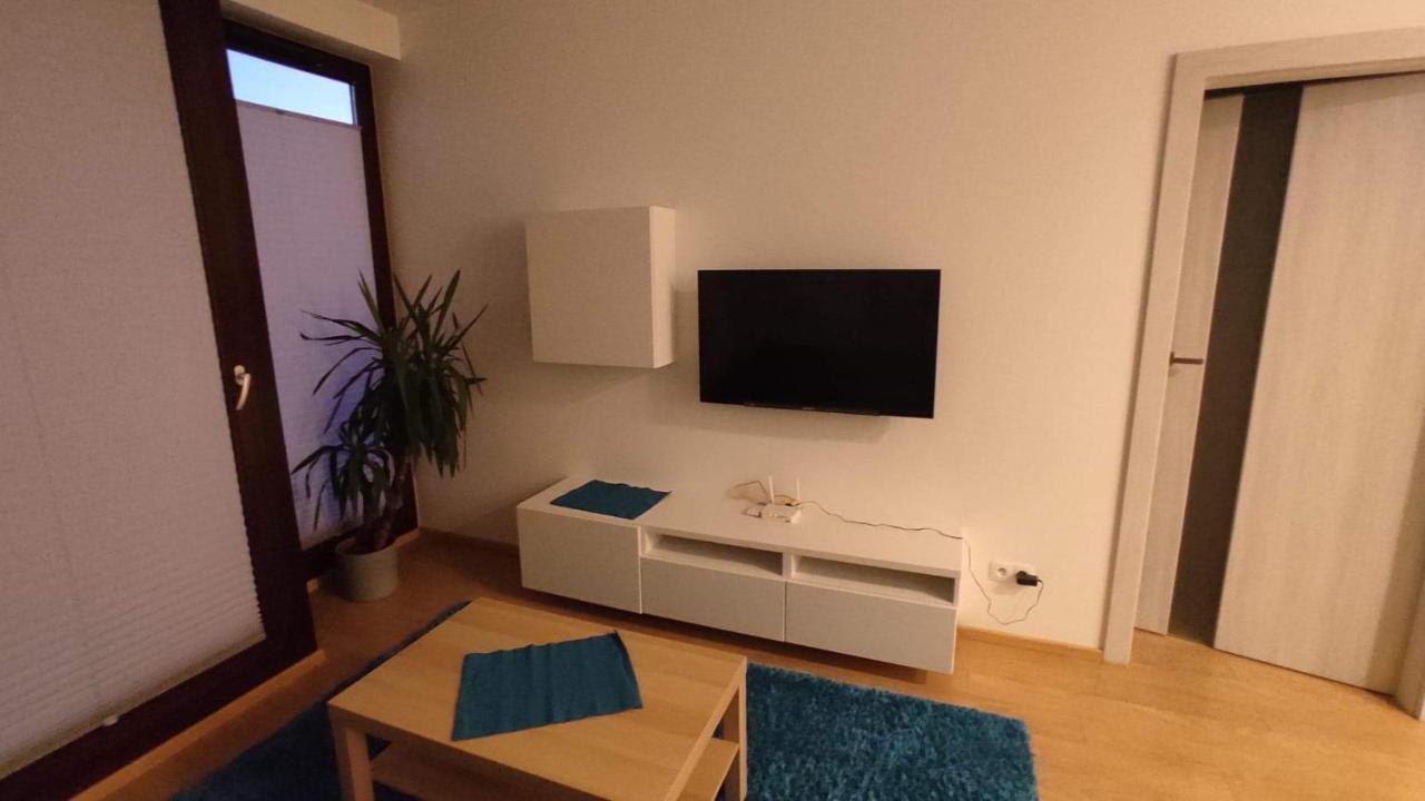 ורשה Grzybowska Residence Inter-Apartments מראה חיצוני תמונה