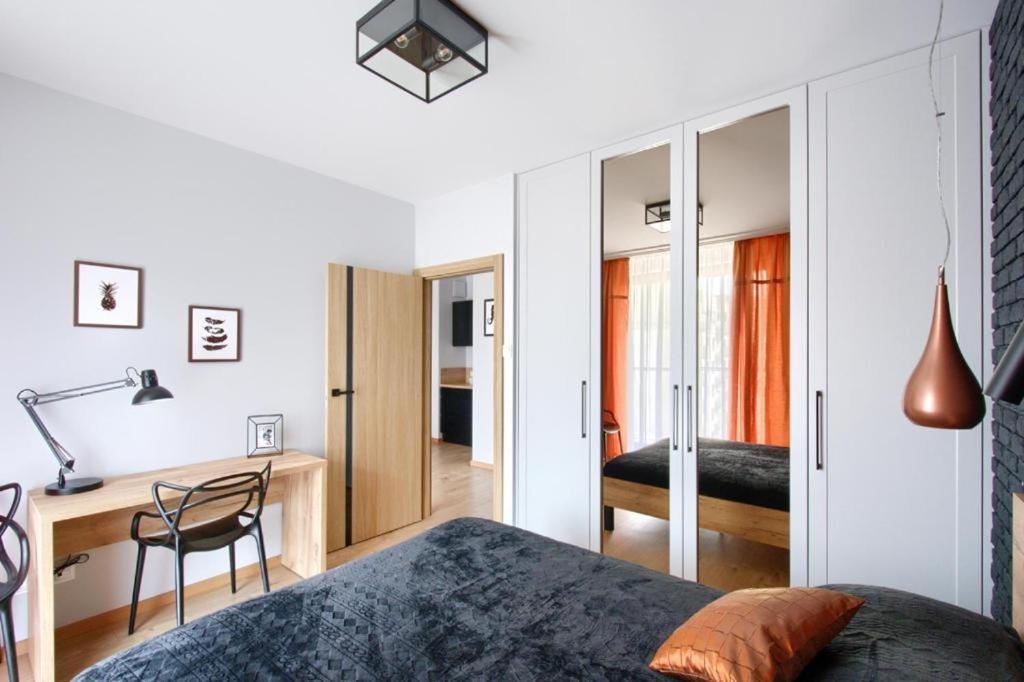 ורשה Grzybowska Residence Inter-Apartments מראה חיצוני תמונה