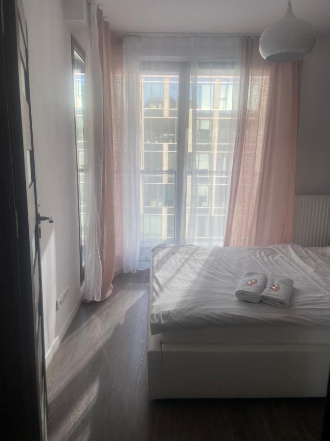 ורשה Grzybowska Residence Inter-Apartments מראה חיצוני תמונה