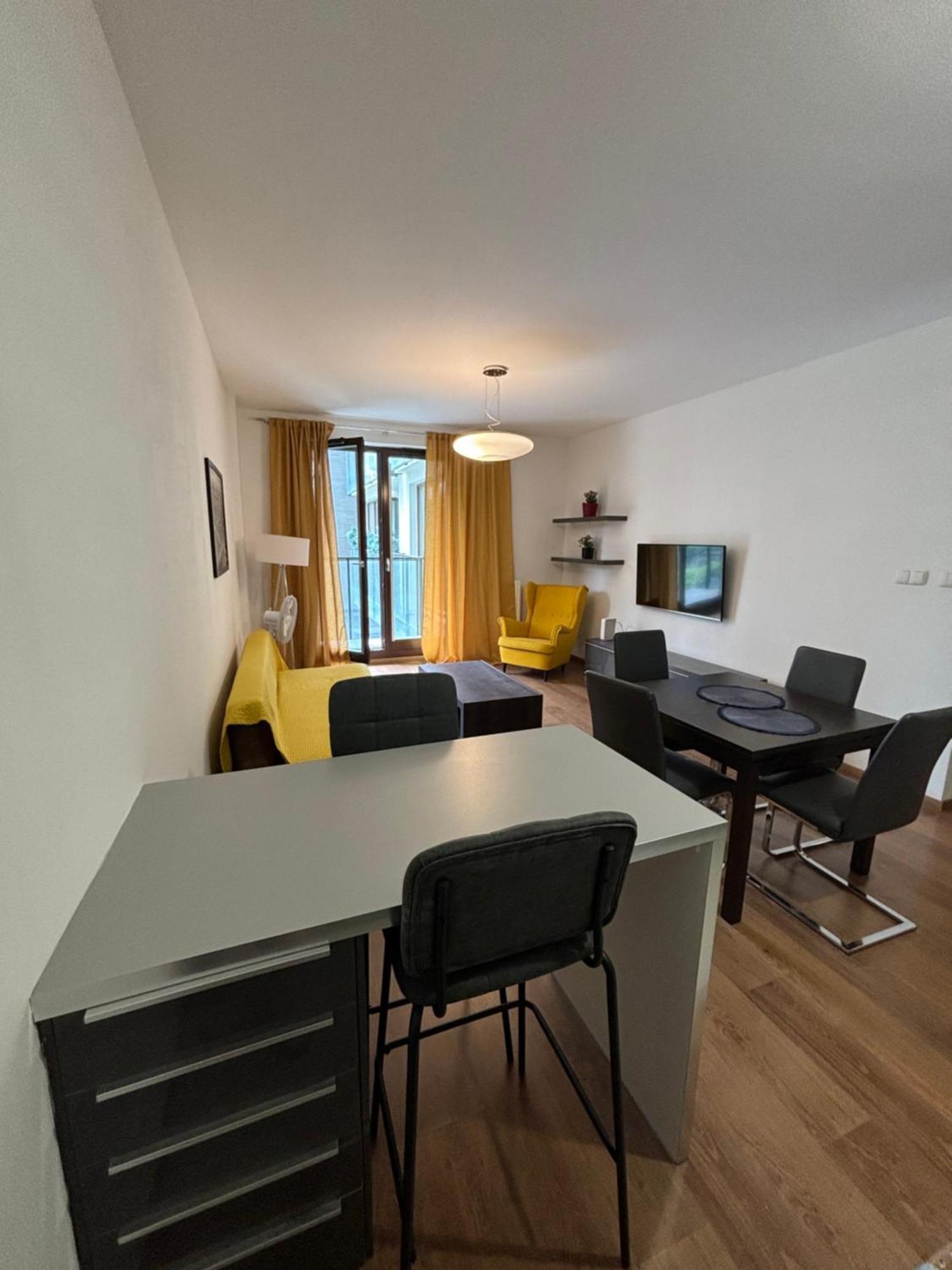 ורשה Grzybowska Residence Inter-Apartments מראה חיצוני תמונה